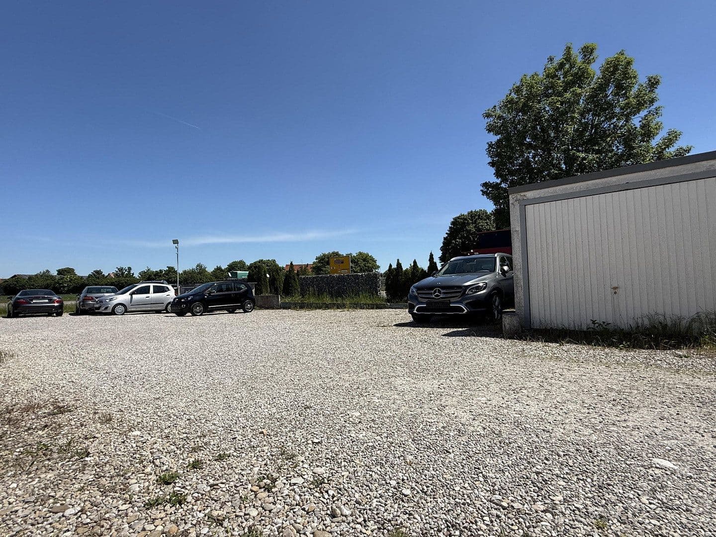 Pronájem pozemku 680 m², Messerschmittring 76, Königsbrunn, Bavorsko Pronájem pozemku 680 m², Messerschmittring 76, Königsbrunn, Bavorsko