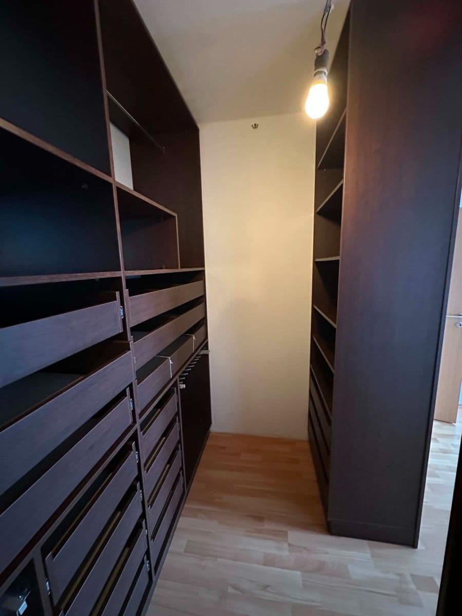 Pronájem bytu 2+kk 65 m², V Uličce, Brandýs nad Labem-Stará Boleslav, Středočeský kraj Pronájem bytu 2+kk 65 m², V Uličce, Brandýs nad Labem-Stará Boleslav, Středočeský kraj
