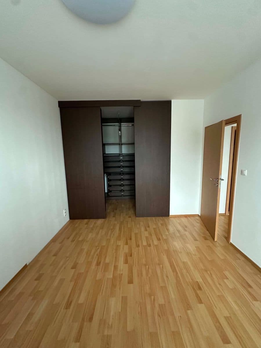 Pronájem bytu 2+kk 65 m², V Uličce, Brandýs nad Labem-Stará Boleslav, Středočeský kraj Pronájem bytu 2+kk 65 m², V Uličce, Brandýs nad Labem-Stará Boleslav, Středočeský kraj