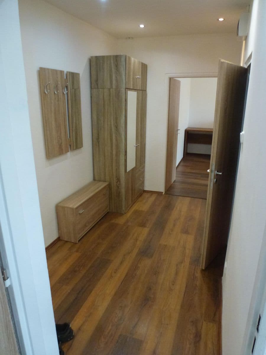 Prodej bytu 2+1 52 m², Sokolovská cesta, Teplice, Ústecký kraj Prodej bytu 2+1 52 m², Sokolovská cesta, Teplice, Ústecký kraj