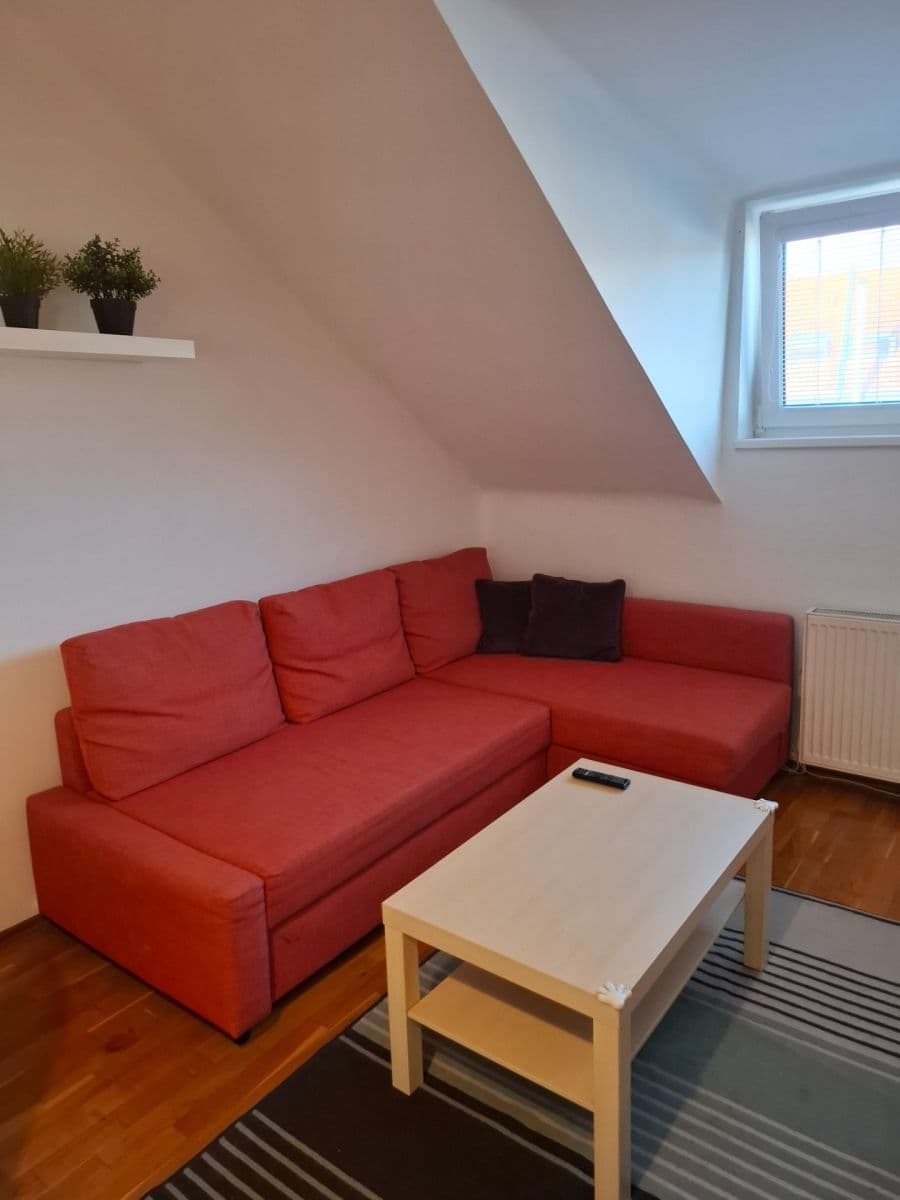 Pronájem bytu 2+kk 42 m², Na Mlejnku, Praha, Praha Pronájem bytu 2+kk 42 m², Na Mlejnku, Praha, Praha