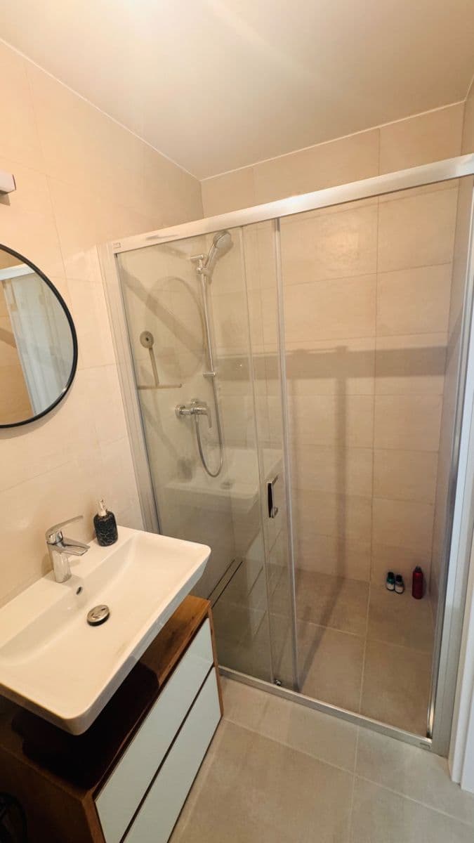 Pronájem bytu 2+kk 80 m², Záhoří, Kuřim, Jihomoravský kraj Pronájem bytu 2+kk 80 m², Záhoří, Kuřim, Jihomoravský kraj