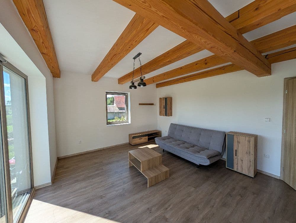 Pronájem domu 86 m², pozemek 700 m², Jeníkov, Pardubický kraj Pronájem domu 86 m², pozemek 700 m², Jeníkov, Pardubický kraj