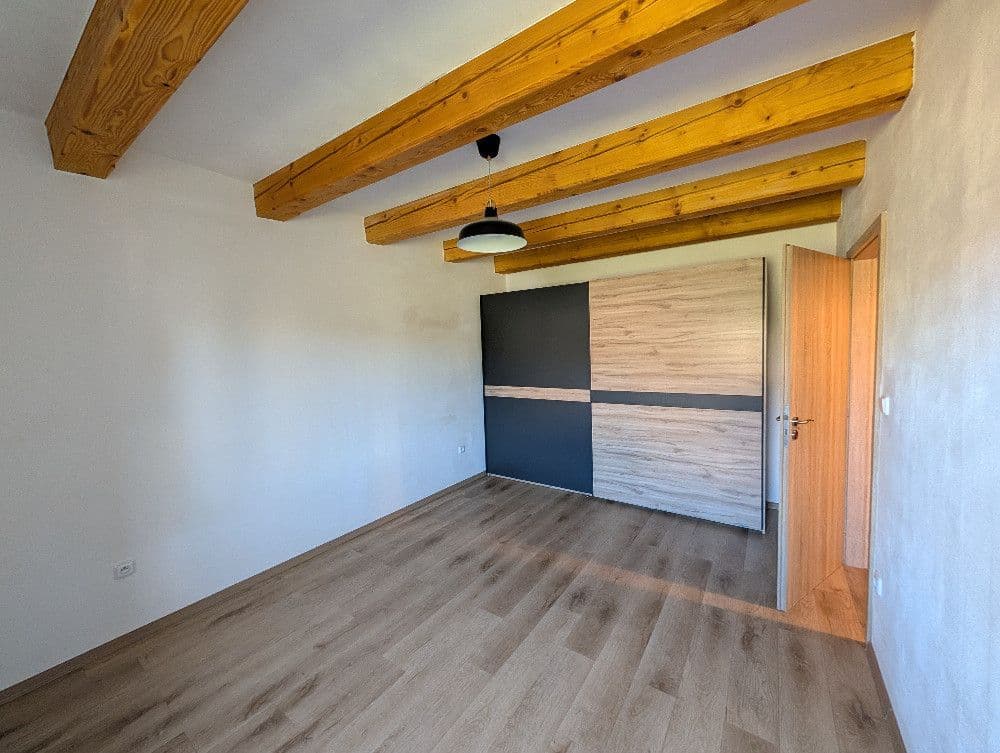 Pronájem domu 86 m², pozemek 700 m², Jeníkov, Pardubický kraj Pronájem domu 86 m², pozemek 700 m², Jeníkov, Pardubický kraj
