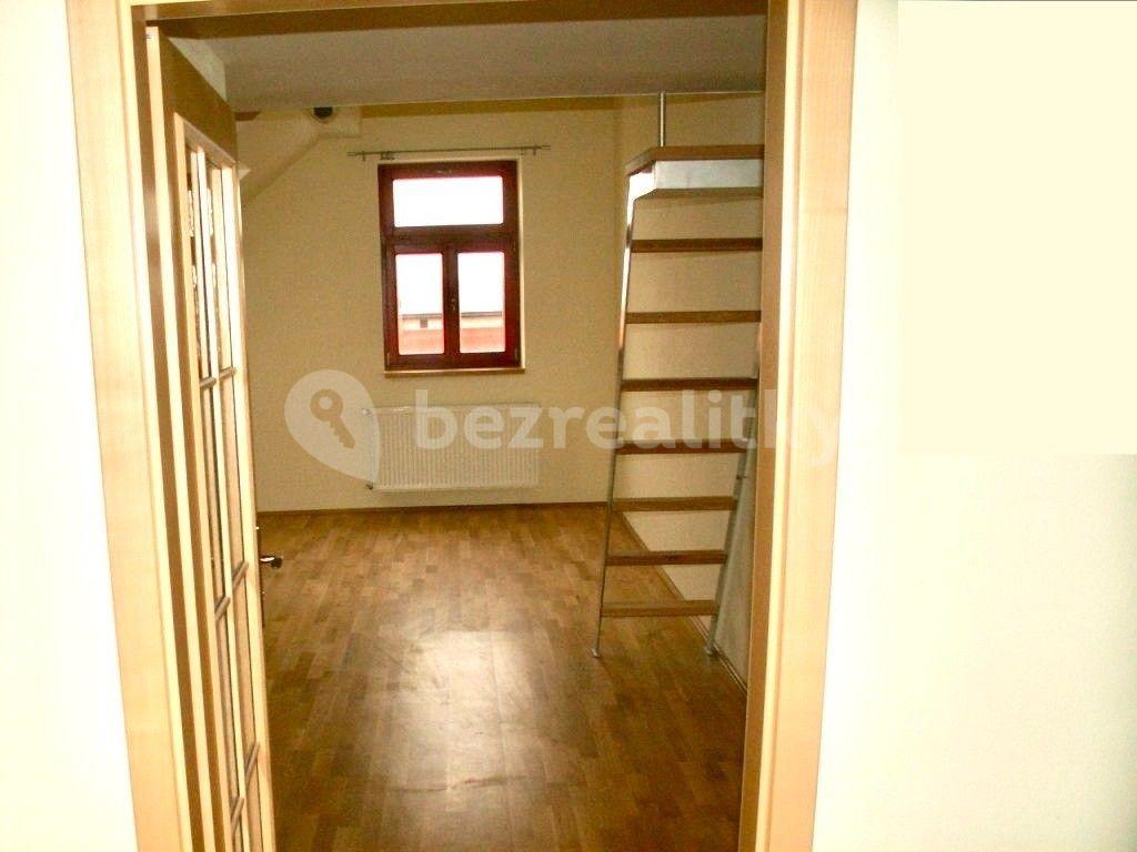 Pronájem bytu 1+1 40 m², Vaněčkova, Benátky nad Jizerou, Středočeský kraj
