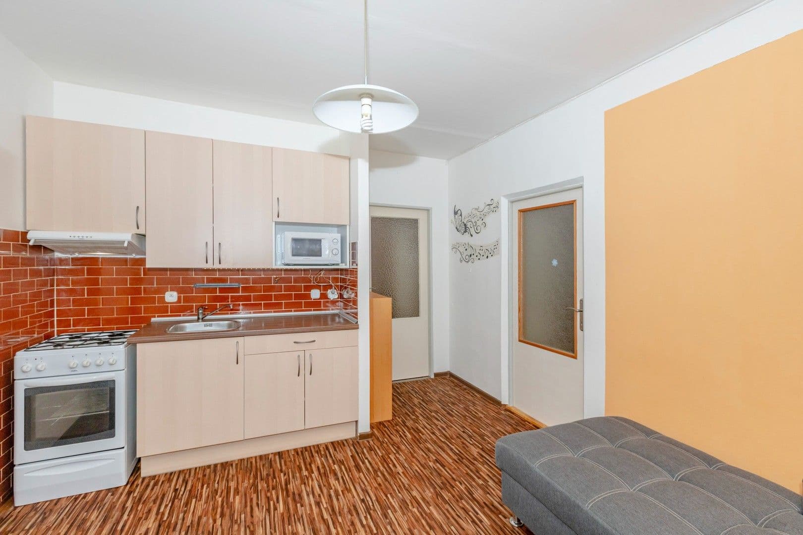 Pronájem bytu 1+1 40 m², Rabyňská, Praha, Praha Pronájem bytu 1+1 40 m², Rabyňská, Praha, Praha