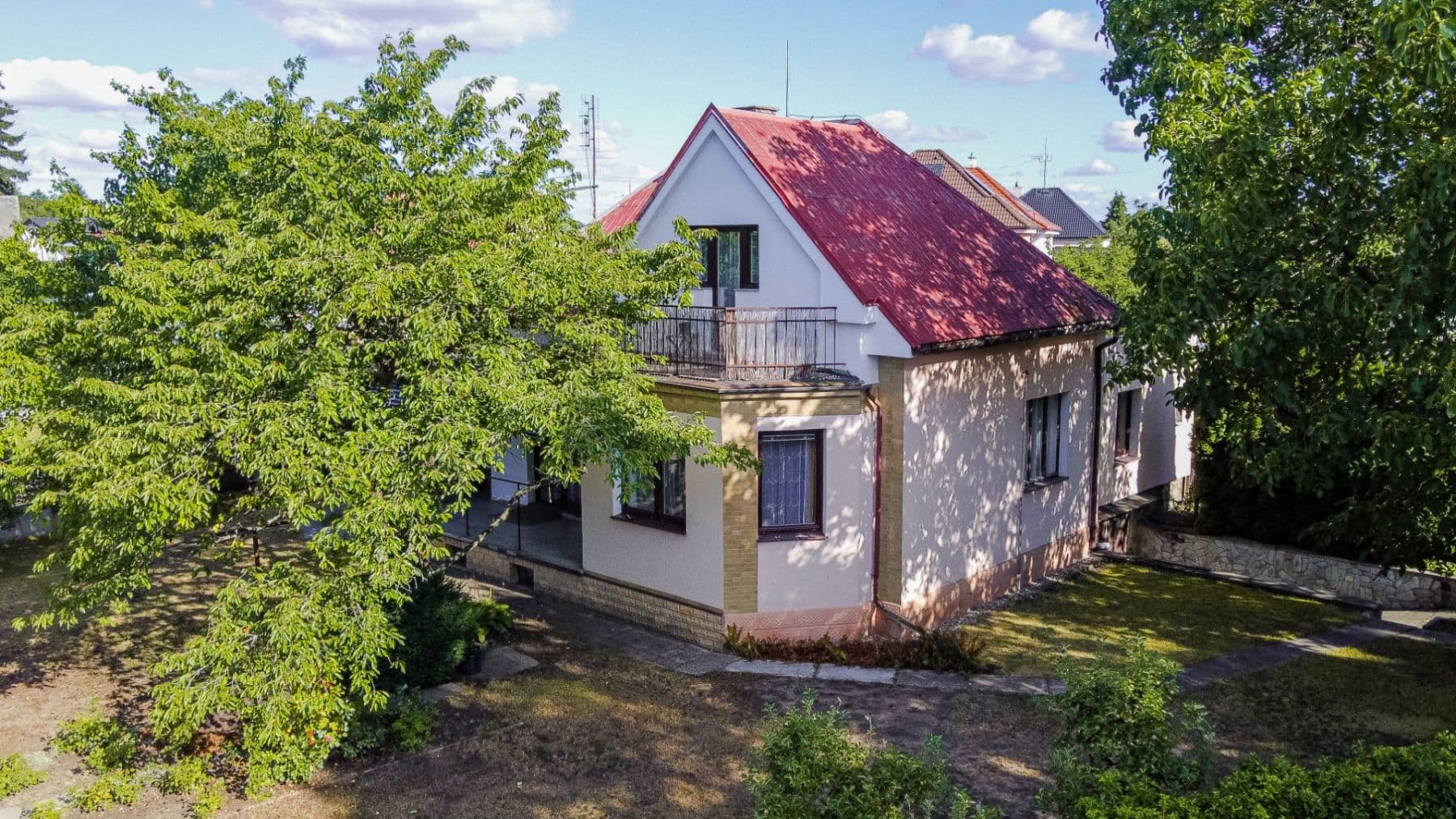 Prodej domu 173 m², pozemek 799 m², Dobrovského, Čelákovice, Středočeský kraj Prodej domu 173 m², pozemek 799 m², Dobrovského, Čelákovice, Středočeský kraj