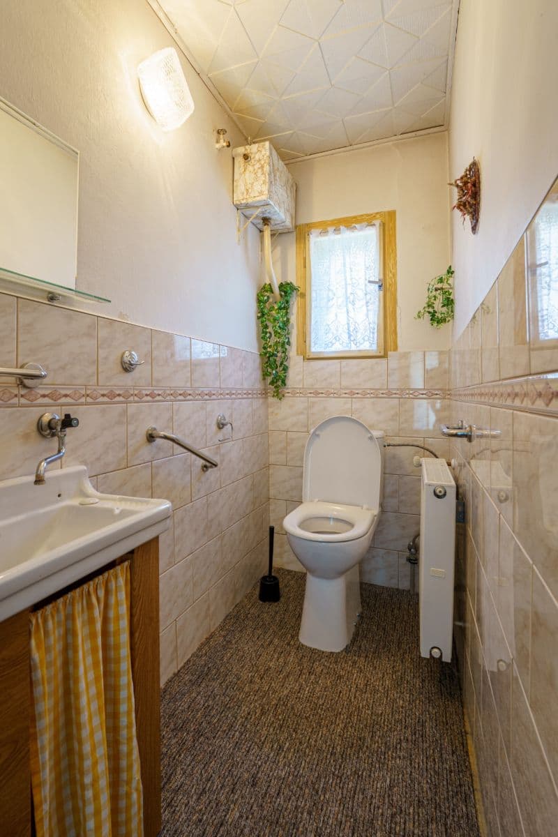 Prodej domu 173 m², pozemek 799 m², Dobrovského, Čelákovice, Středočeský kraj Prodej domu 173 m², pozemek 799 m², Dobrovského, Čelákovice, Středočeský kraj