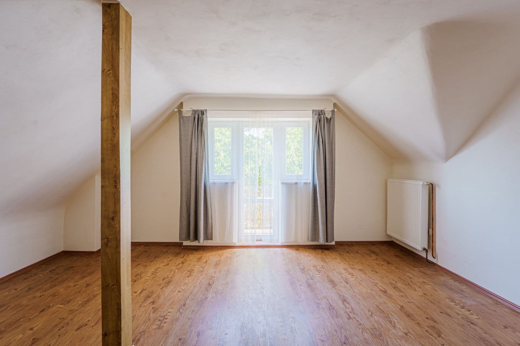 Prodej domu 173 m², pozemek 799 m², Dobrovského, Čelákovice, Středočeský kraj Prodej domu 173 m², pozemek 799 m², Dobrovského, Čelákovice, Středočeský kraj
