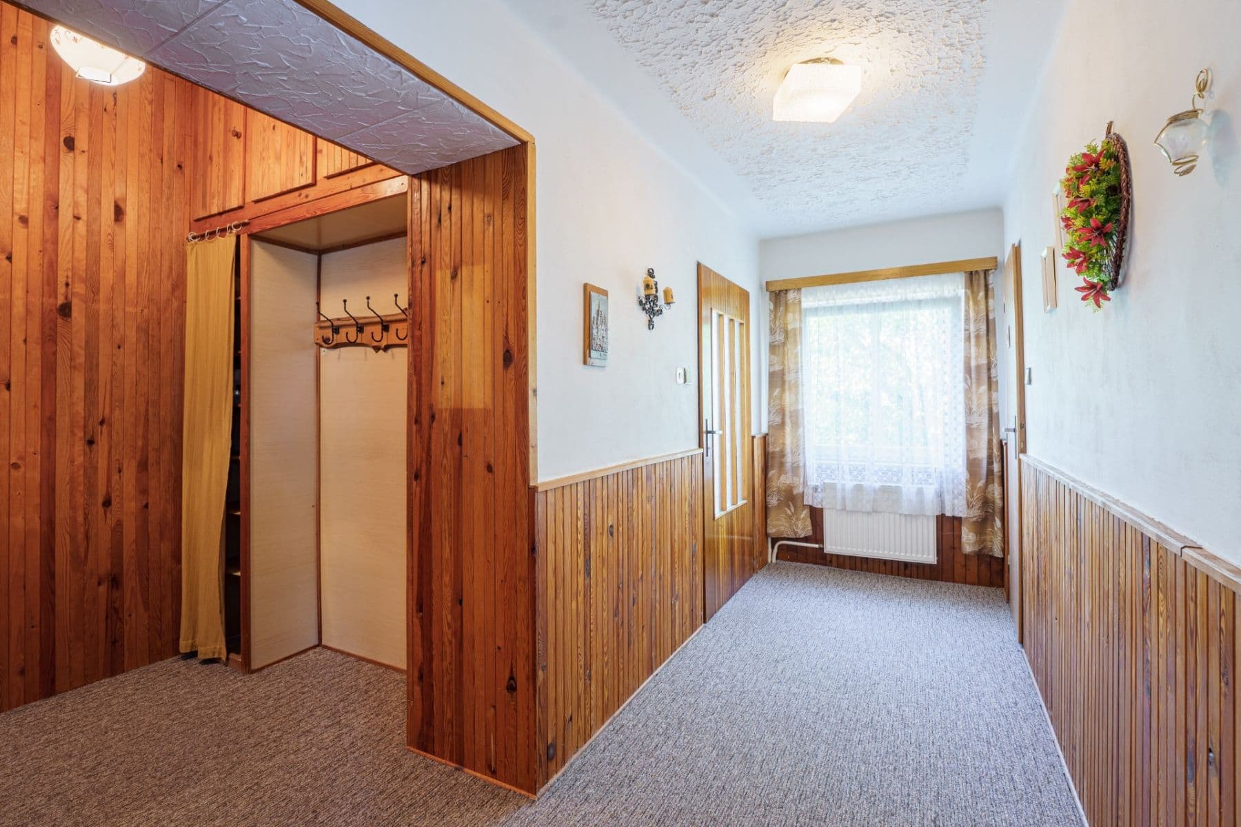 Prodej domu 173 m², pozemek 799 m², Dobrovského, Čelákovice, Středočeský kraj Prodej domu 173 m², pozemek 799 m², Dobrovského, Čelákovice, Středočeský kraj