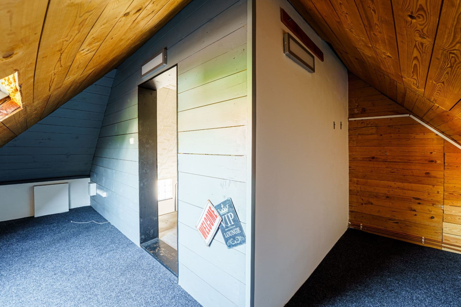 Prodej domu 173 m², pozemek 799 m², Dobrovského, Čelákovice, Středočeský kraj Prodej domu 173 m², pozemek 799 m², Dobrovského, Čelákovice, Středočeský kraj