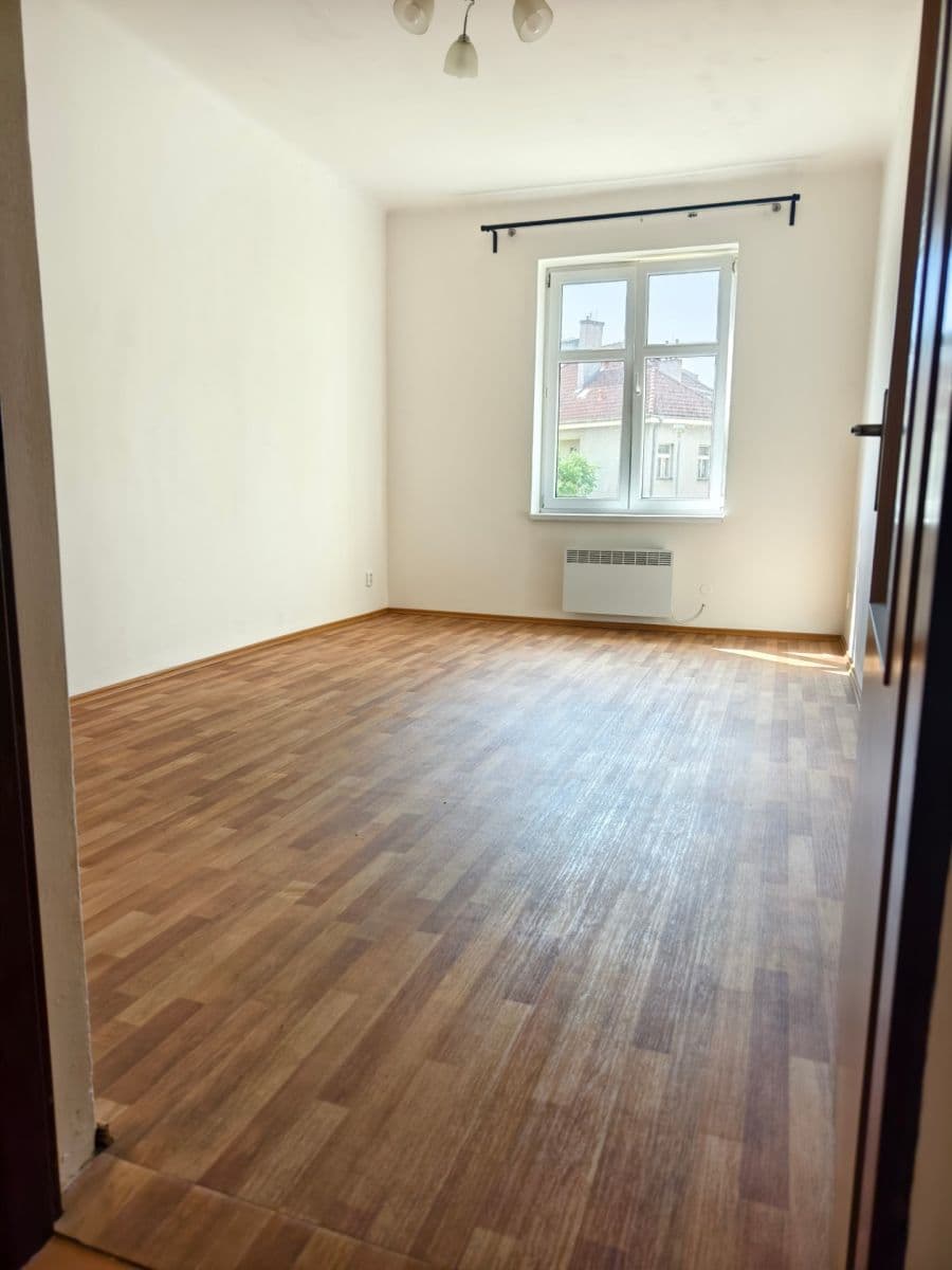 Pronájem bytu 2+1 40 m², Na Úlehli, Praha, Praha Pronájem bytu 2+1 40 m², Na Úlehli, Praha, Praha