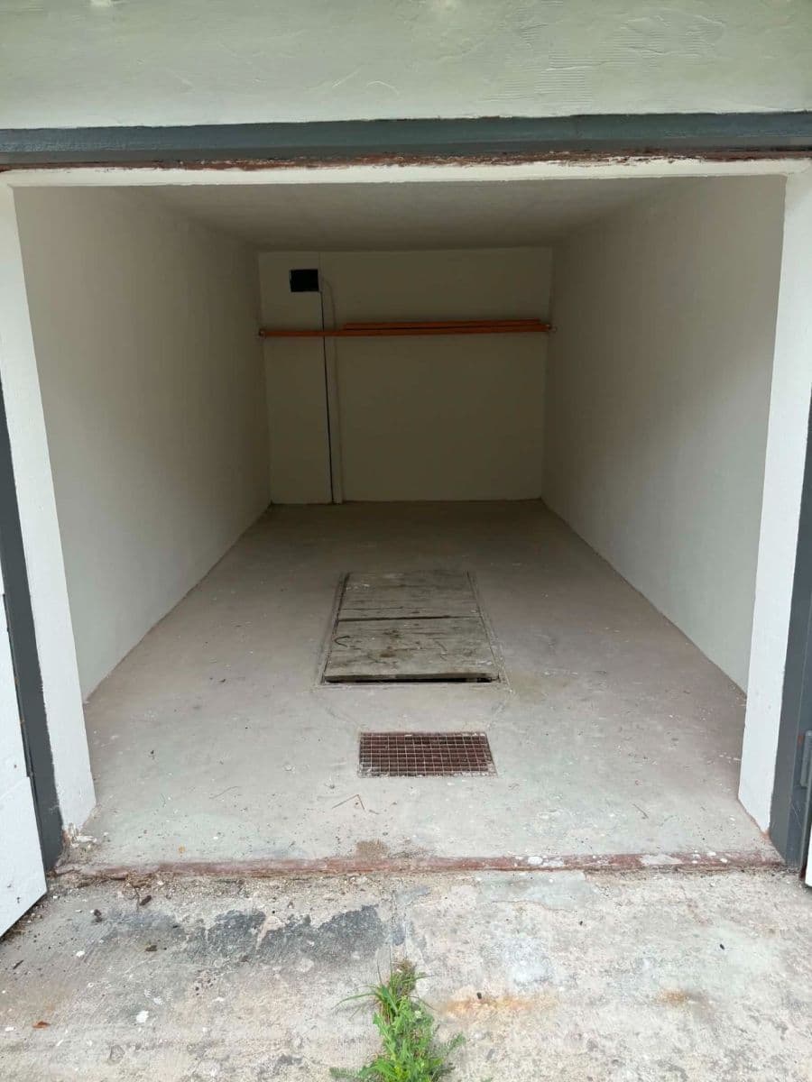 Prodej garáže 19 m², Zličská, Kolín, Středočeský kraj Prodej garáže 19 m², Zličská, Kolín, Středočeský kraj