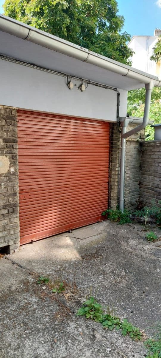 Pronájem garáže 21 m², Praha, Praha Pronájem garáže 21 m², Praha, Praha