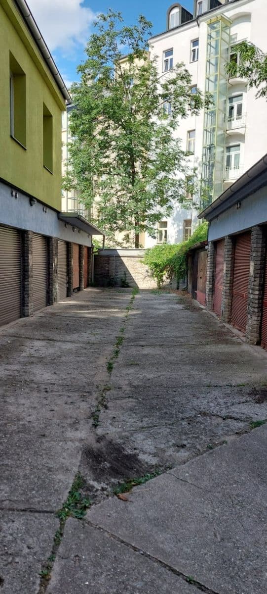 Pronájem garáže 21 m², Praha, Praha Pronájem garáže 21 m², Praha, Praha