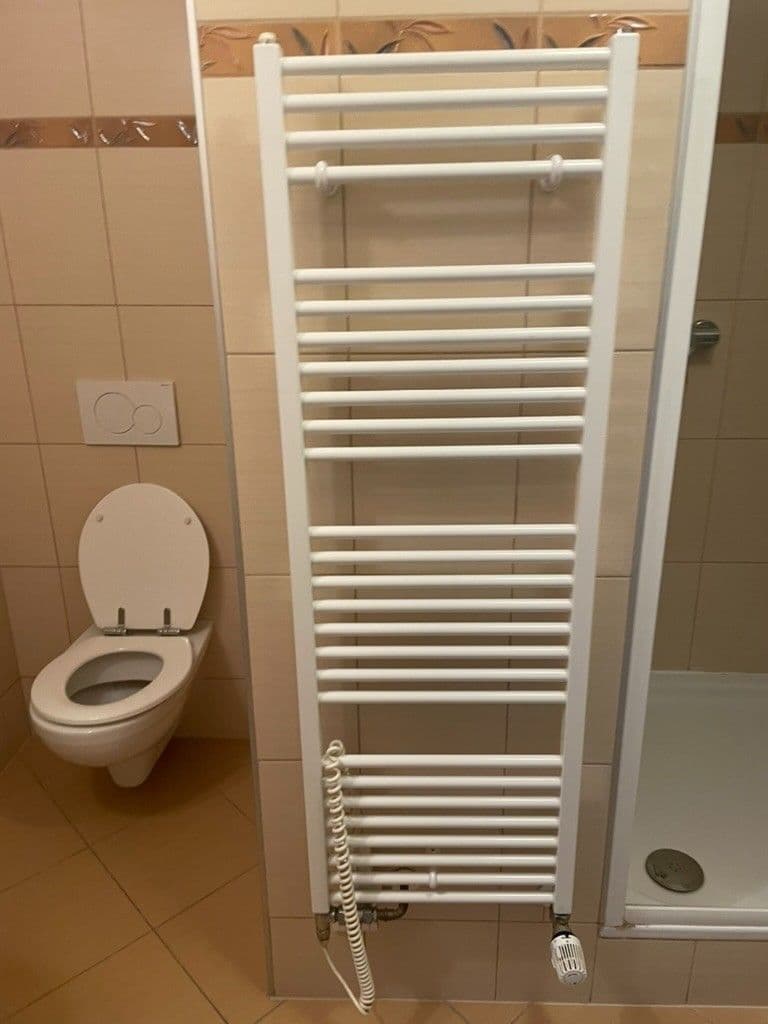 Pronájem bytu 1+1 40 m², Pod Stupni, Praha, Praha Pronájem bytu 1+1 40 m², Pod Stupni, Praha, Praha