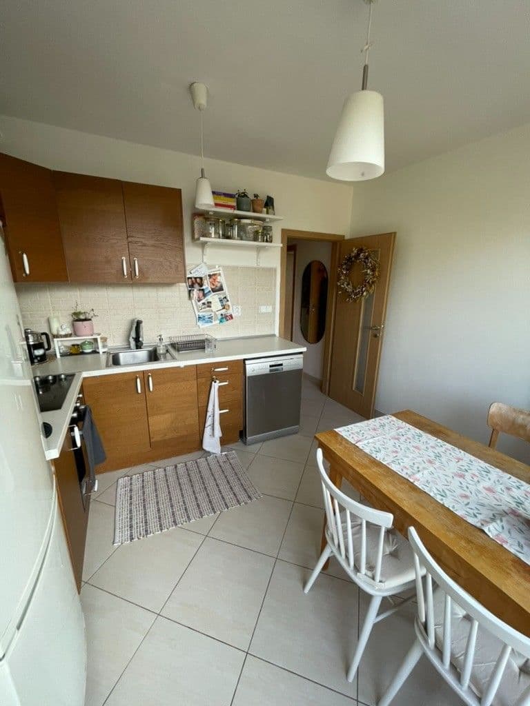 Pronájem bytu 1+1 40 m², Pod Stupni, Praha, Praha Pronájem bytu 1+1 40 m², Pod Stupni, Praha, Praha
