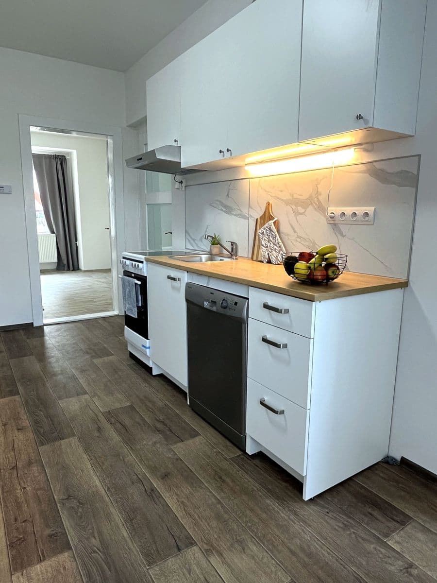 Prodej bytu 2+kk 48 m², Purkyňova, Ústí nad Labem, Ústecký kraj Prodej bytu 2+kk 48 m², Purkyňova, Ústí nad Labem, Ústecký kraj