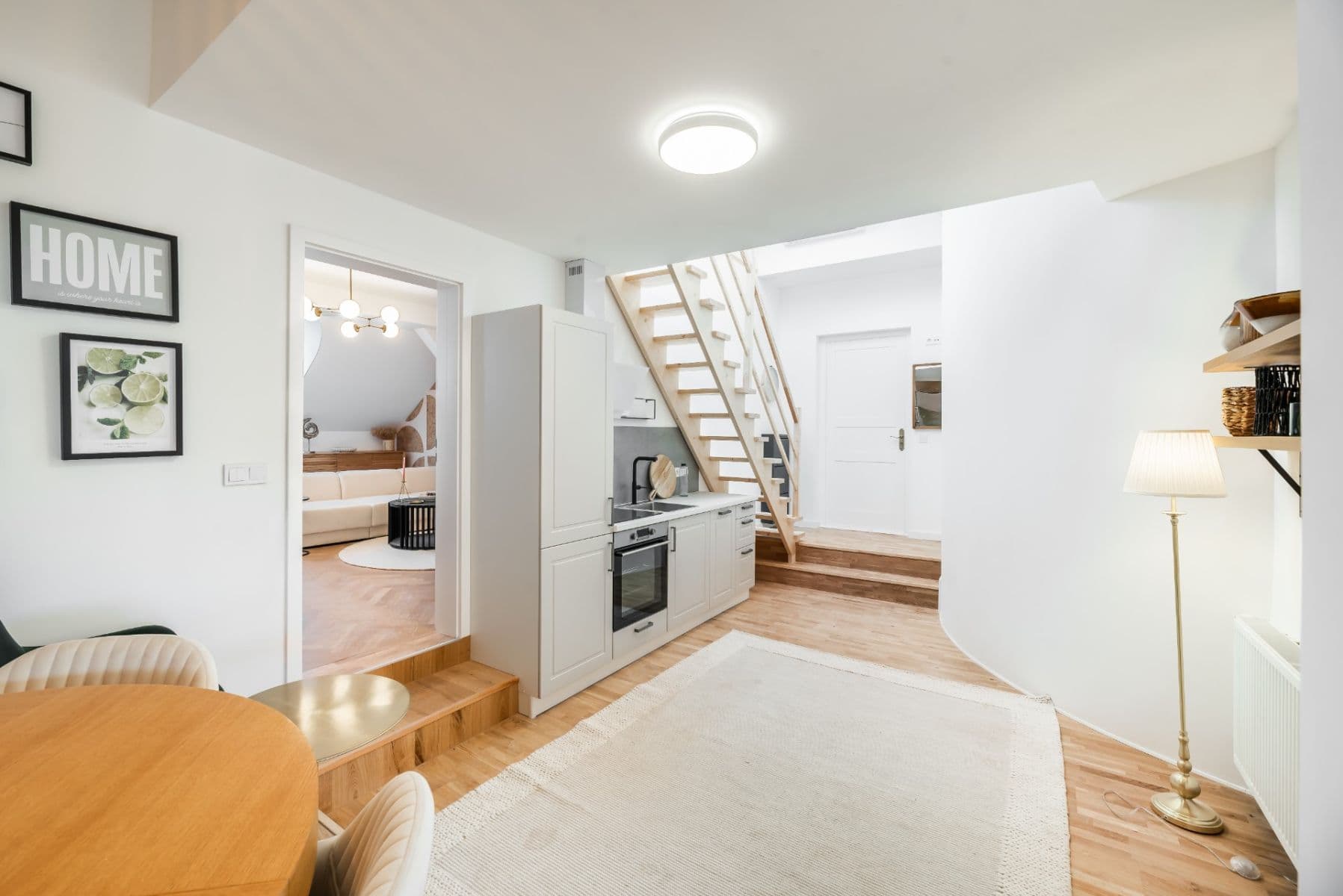 Prodej bytu 2+kk 71 m², náměstí Bratří Synků, Praha, Praha Prodej bytu 2+kk 71 m², náměstí Bratří Synků, Praha, Praha