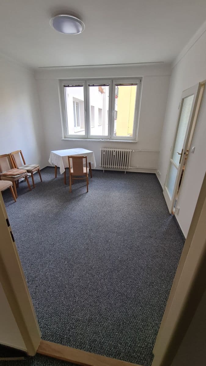 Pronájem bytu 2+1 66 m², Na Topolce, Praha, Praha Pronájem bytu 2+1 66 m², Na Topolce, Praha, Praha