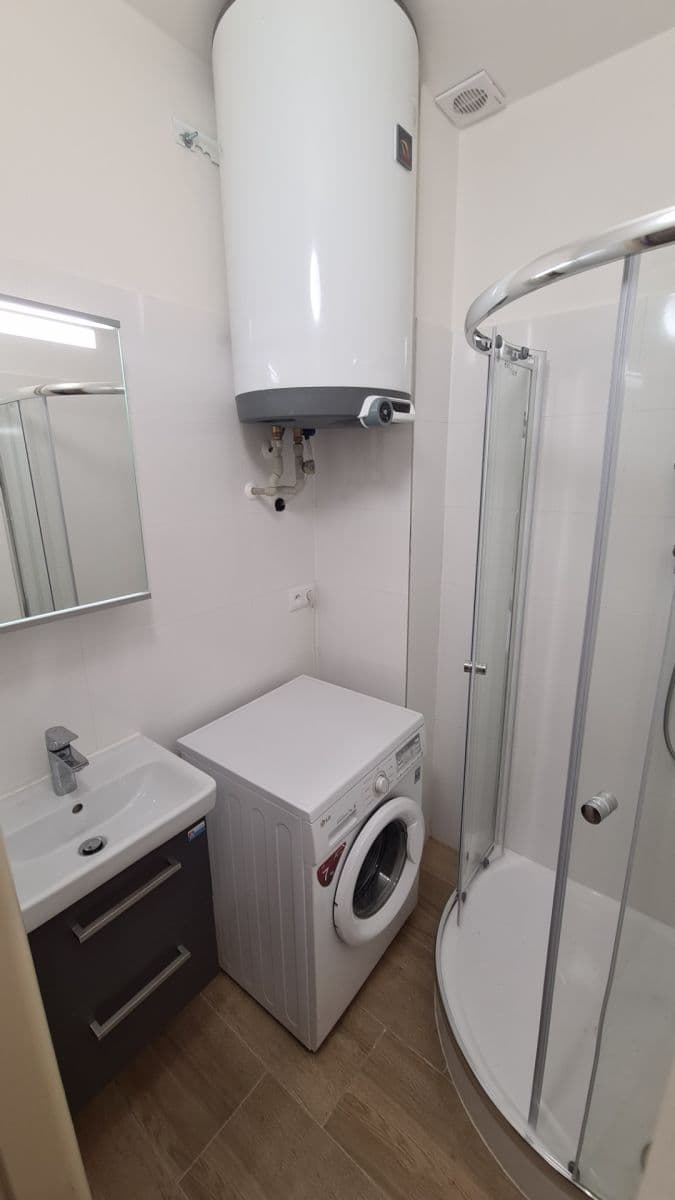 Pronájem bytu 2+1 66 m², Na Topolce, Praha, Praha Pronájem bytu 2+1 66 m², Na Topolce, Praha, Praha
