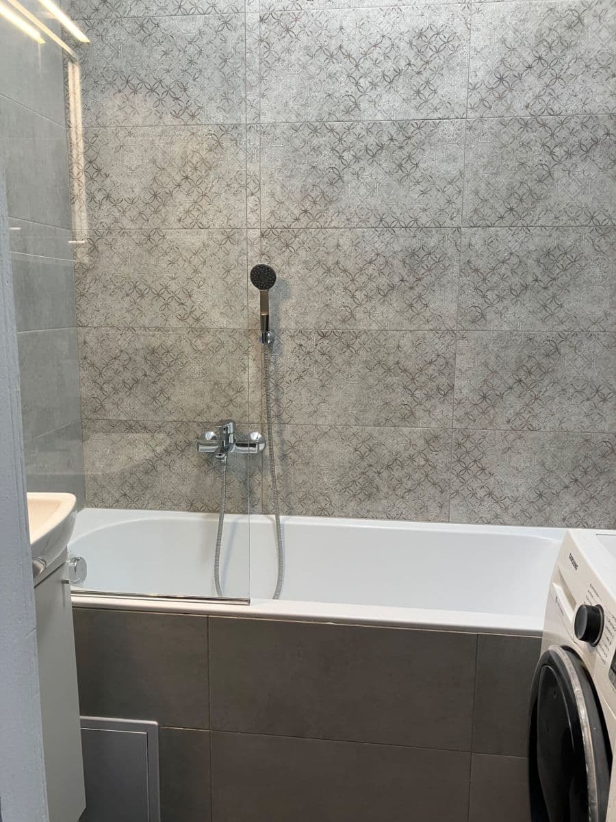 Pronájem bytu 2+1 66 m², Jiránkova, Brno, Jihomoravský kraj Pronájem bytu 2+1 66 m², Jiránkova, Brno, Jihomoravský kraj