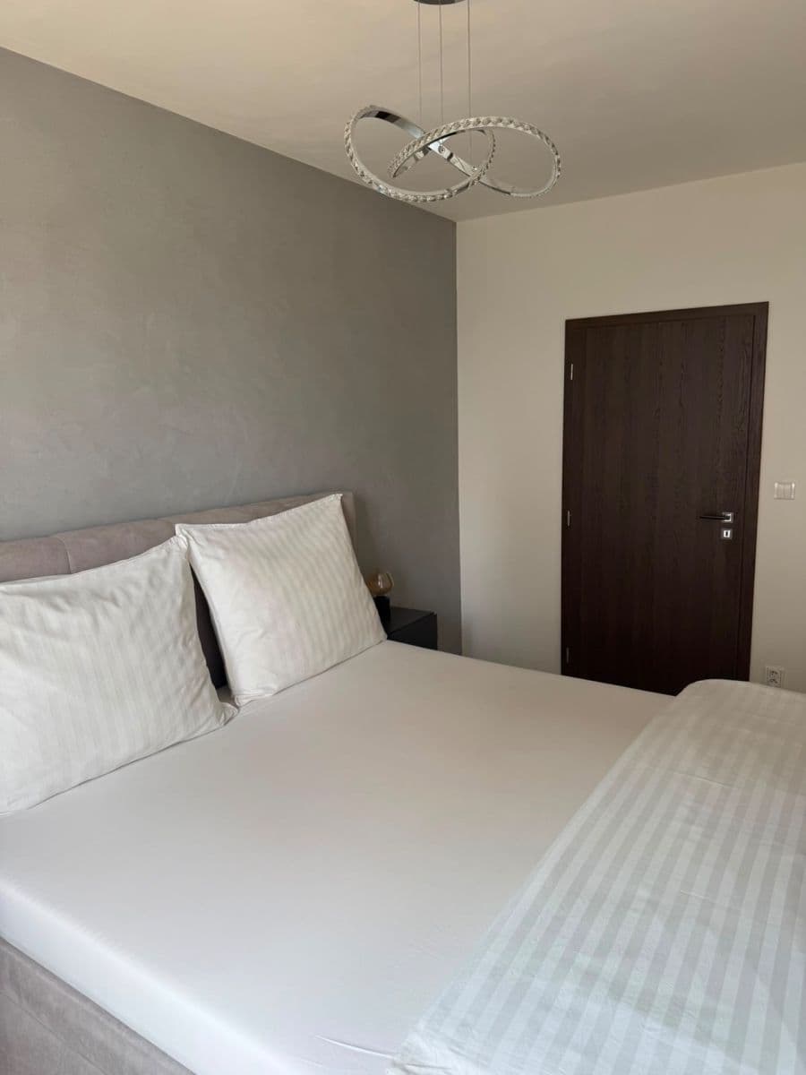 Pronájem bytu 2+kk 54 m², Želetická, Praha, Praha Pronájem bytu 2+kk 54 m², Želetická, Praha, Praha
