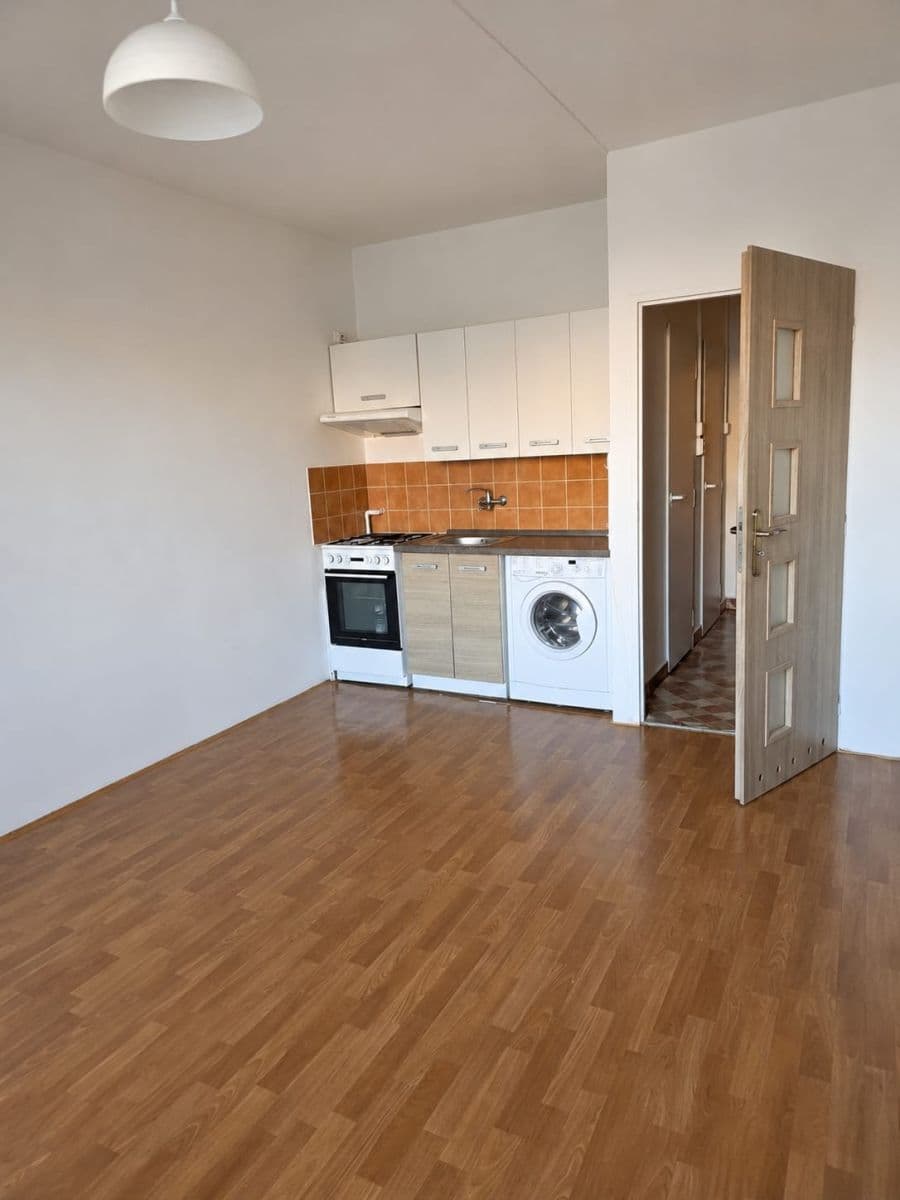 Prodej bytu 1+kk 27 m², Počernická, Praha, Praha Prodej bytu 1+kk 27 m², Počernická, Praha, Praha