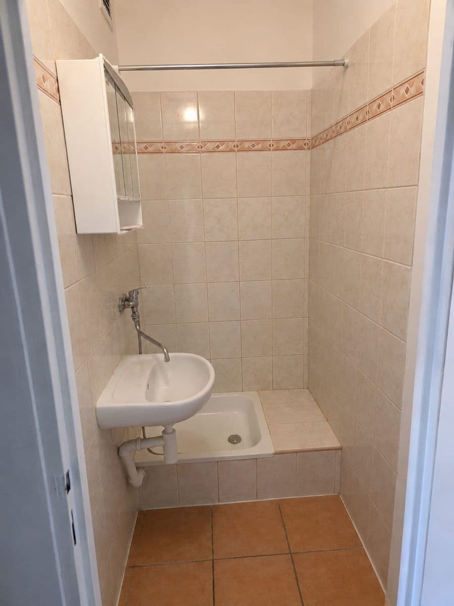 Prodej bytu 1+kk 27 m², Počernická, Praha, Praha Prodej bytu 1+kk 27 m², Počernická, Praha, Praha