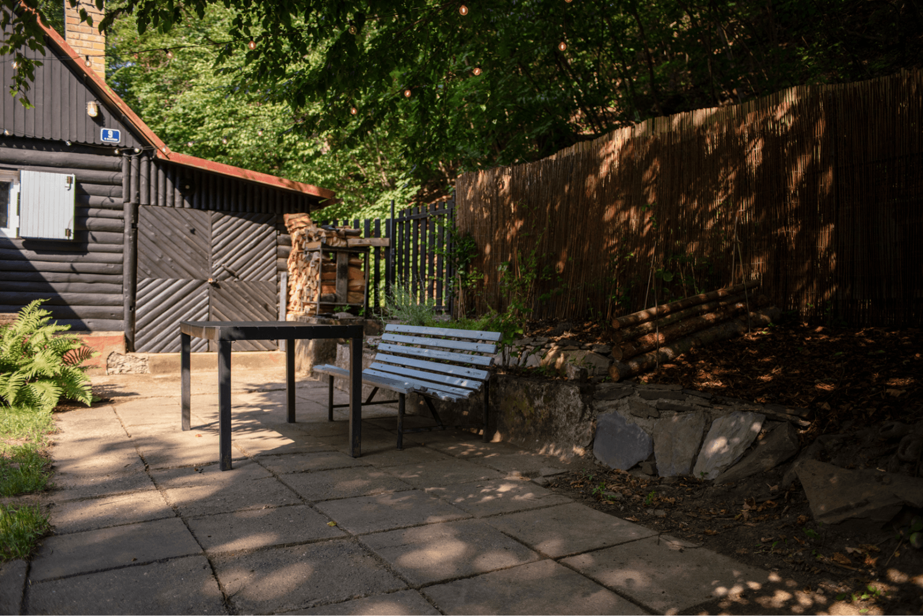 Prodej chaty, chalupy 43 m², pozemek 256 m², Horní Bezděkov, Středočeský kraj Prodej chaty, chalupy 43 m², pozemek 256 m², Horní Bezděkov, Středočeský kraj