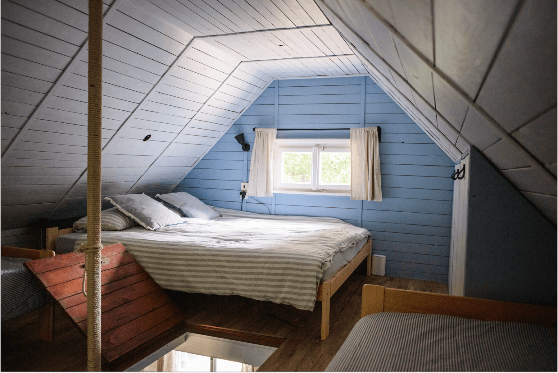 Prodej chaty, chalupy 43 m², pozemek 256 m², Horní Bezděkov, Středočeský kraj Prodej chaty, chalupy 43 m², pozemek 256 m², Horní Bezděkov, Středočeský kraj