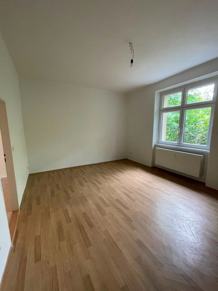 Pronájem bytu 2+kk 52 m², Šmídova, Ostrava, Moravskoslezský kraj Pronájem bytu 2+kk 52 m², Šmídova, Ostrava, Moravskoslezský kraj