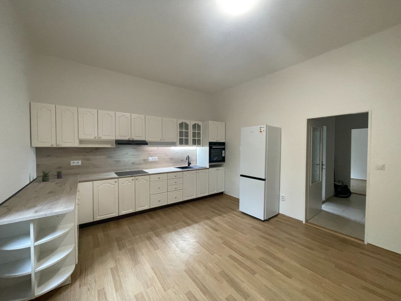 Pronájem bytu 2+kk 52 m², Šmídova, Ostrava, Moravskoslezský kraj Pronájem bytu 2+kk 52 m², Šmídova, Ostrava, Moravskoslezský kraj