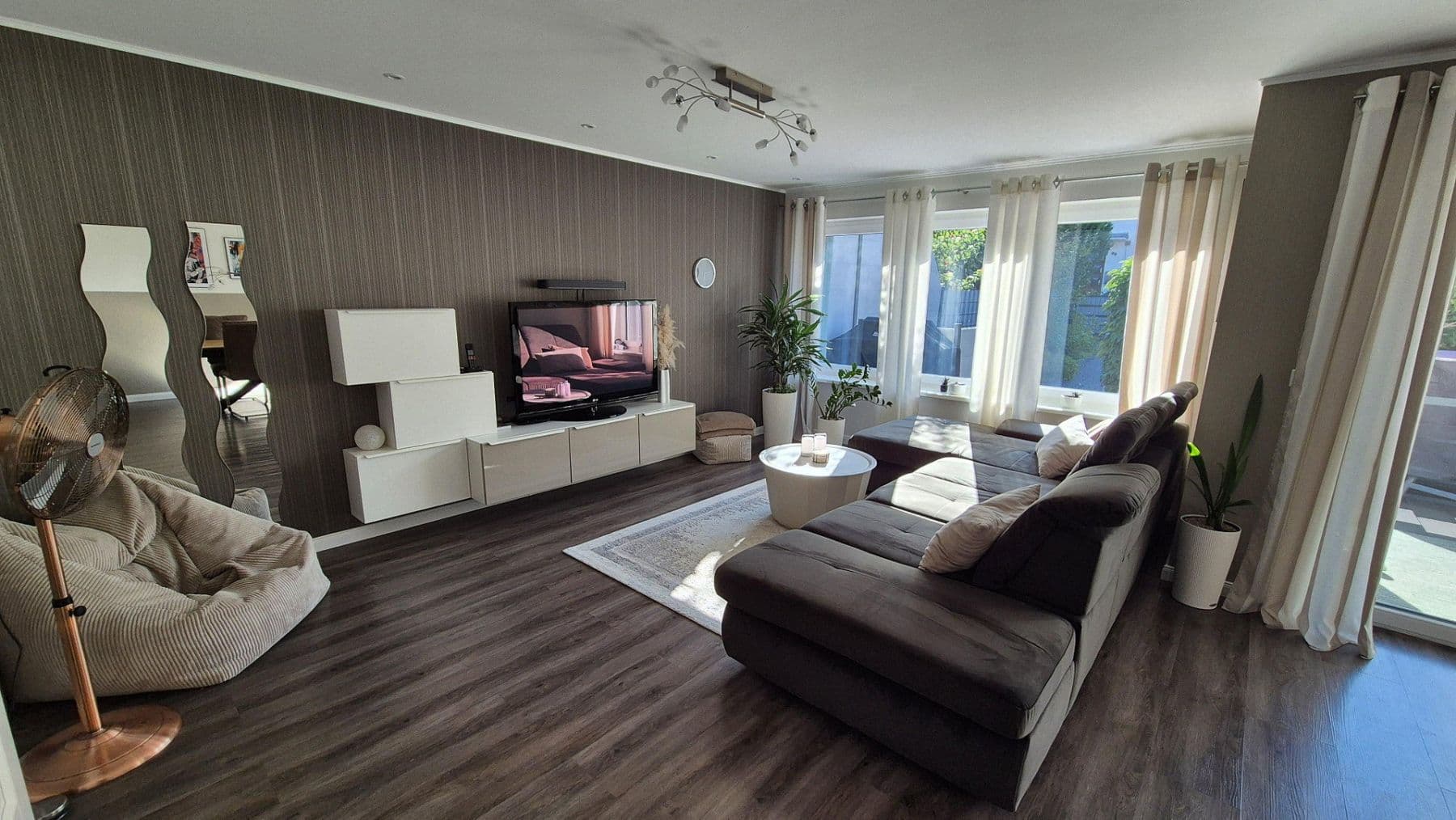 Prodej domu 140 m², pozemek 206 m², Schweinfurt, Bavorsko Prodej domu 140 m², pozemek 206 m², Schweinfurt, Bavorsko