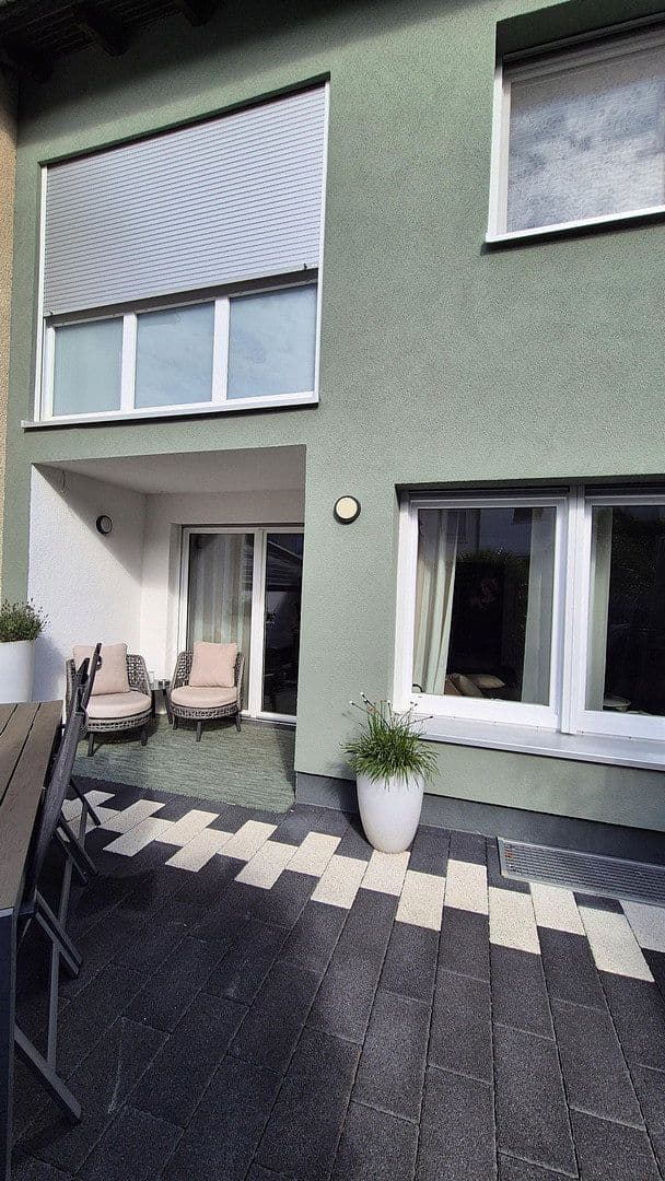 Prodej domu 140 m², pozemek 206 m², Schweinfurt, Bavorsko Prodej domu 140 m², pozemek 206 m², Schweinfurt, Bavorsko