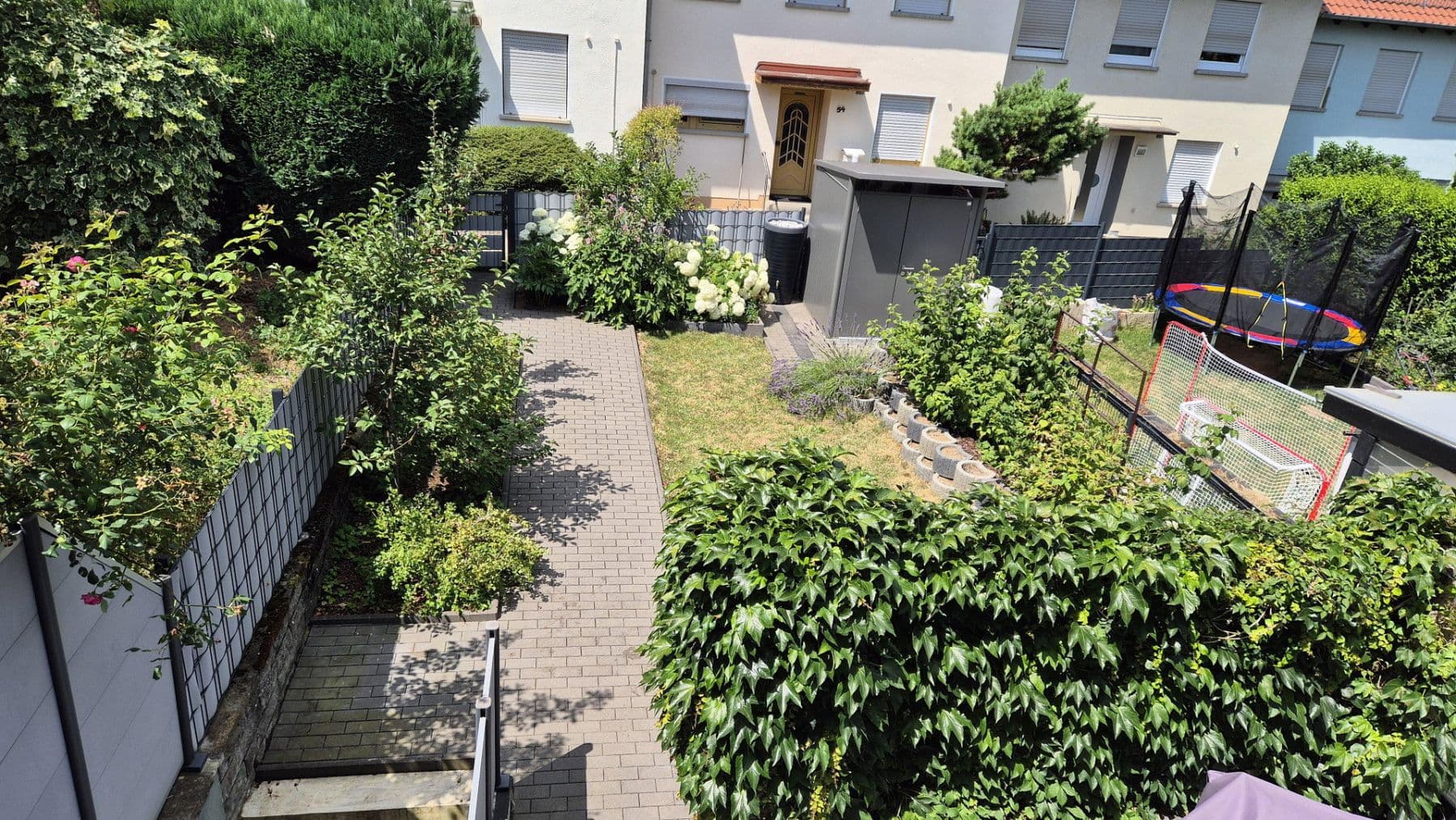 Prodej domu 140 m², pozemek 206 m², Schweinfurt, Bavorsko Prodej domu 140 m², pozemek 206 m², Schweinfurt, Bavorsko