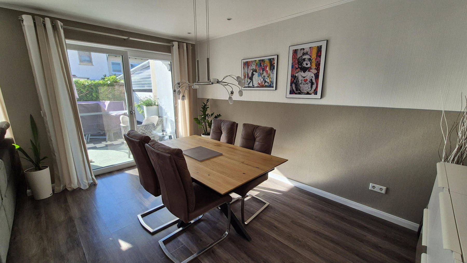 Prodej domu 140 m², pozemek 206 m², Schweinfurt, Bavorsko Prodej domu 140 m², pozemek 206 m², Schweinfurt, Bavorsko