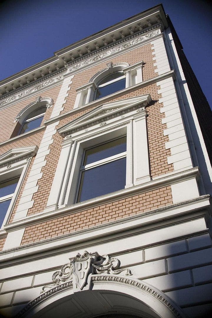 Prodej bytu 5+1 171 m², Düsseldorf, Severní Porýní-Vestfálsko Prodej bytu 5+1 171 m², Düsseldorf, Severní Porýní-Vestfálsko