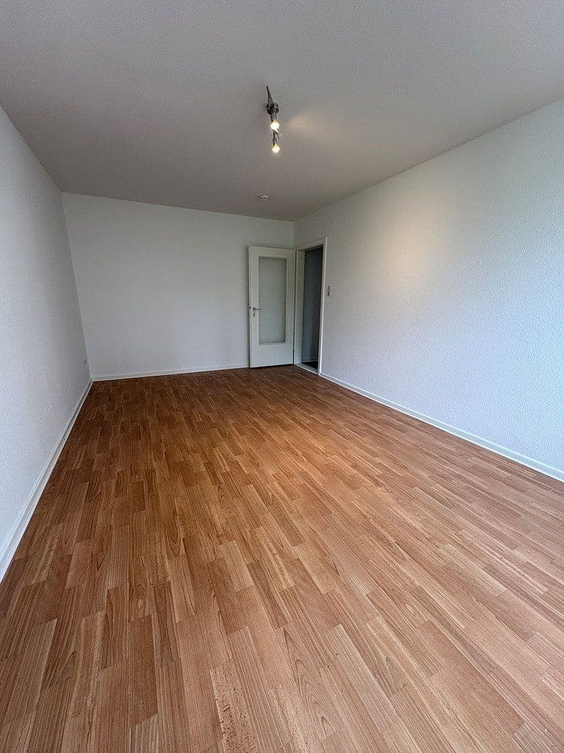 Pronájem bytu 2+1 45 m², Bremerhaven, Bremen Pronájem bytu 2+1 45 m², Bremerhaven, Bremen