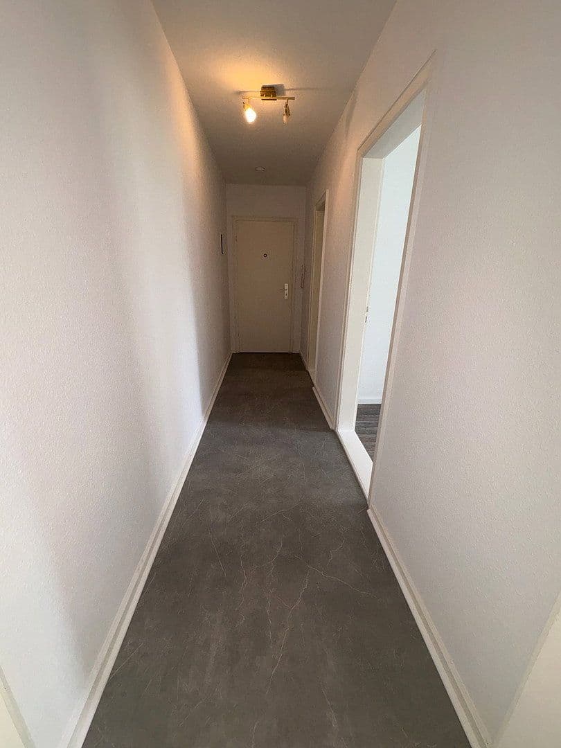 Pronájem bytu 2+1 45 m², Bremerhaven, Bremen Pronájem bytu 2+1 45 m², Bremerhaven, Bremen