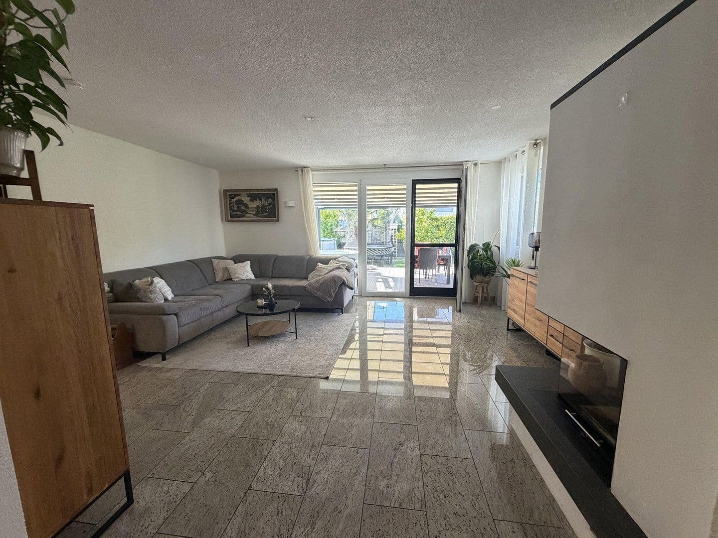 Prodej bytu 5+kk 180 m², March, Bádensko-Württembersko Prodej bytu 5+kk 180 m², March, Bádensko-Württembersko