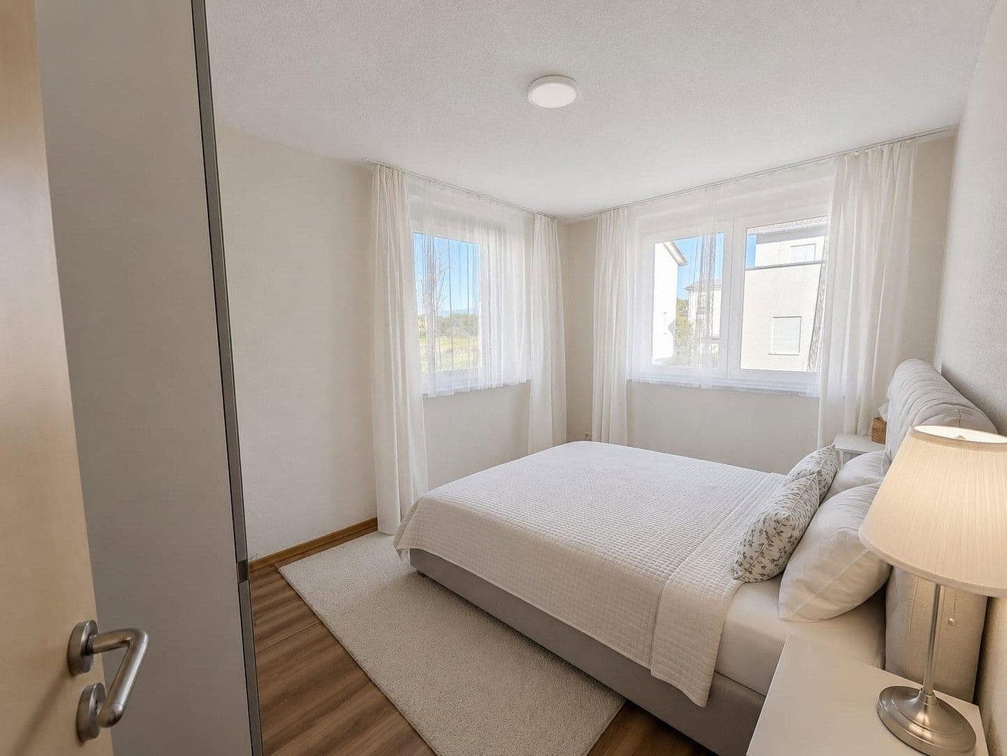 Prodej bytu 5+kk 180 m², March, Bádensko-Württembersko Prodej bytu 5+kk 180 m², March, Bádensko-Württembersko