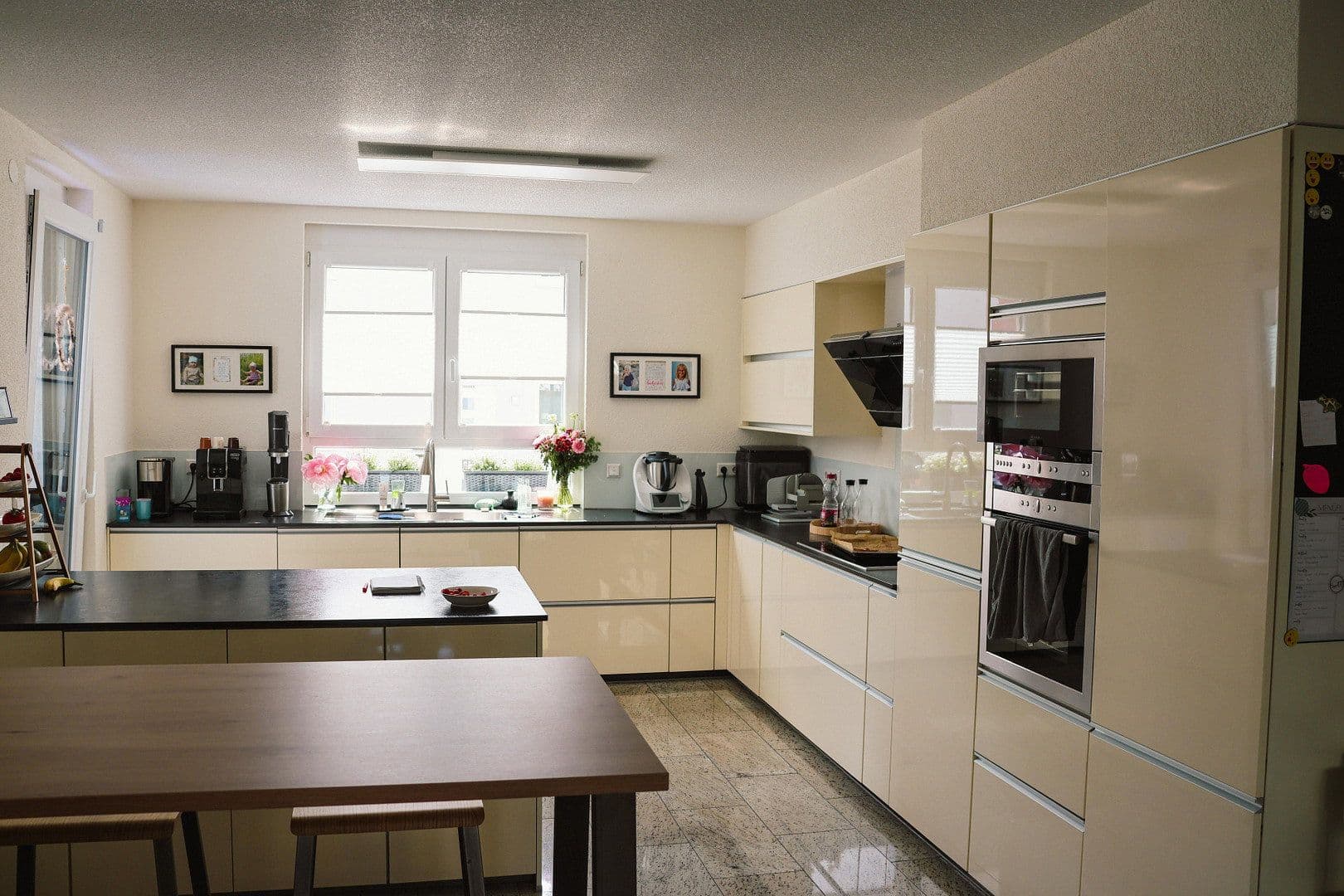 Prodej bytu 5+kk 180 m², March, Bádensko-Württembersko Prodej bytu 5+kk 180 m², March, Bádensko-Württembersko