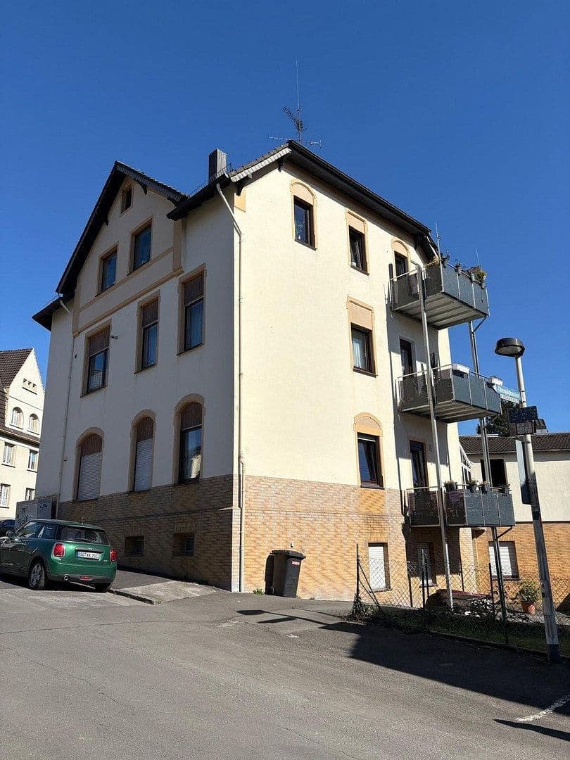 Prodej domu 523 m², pozemek 669 m², Solingen, Severní Porýní-Vestfálsko Prodej domu 523 m², pozemek 669 m², Solingen, Severní Porýní-Vestfálsko