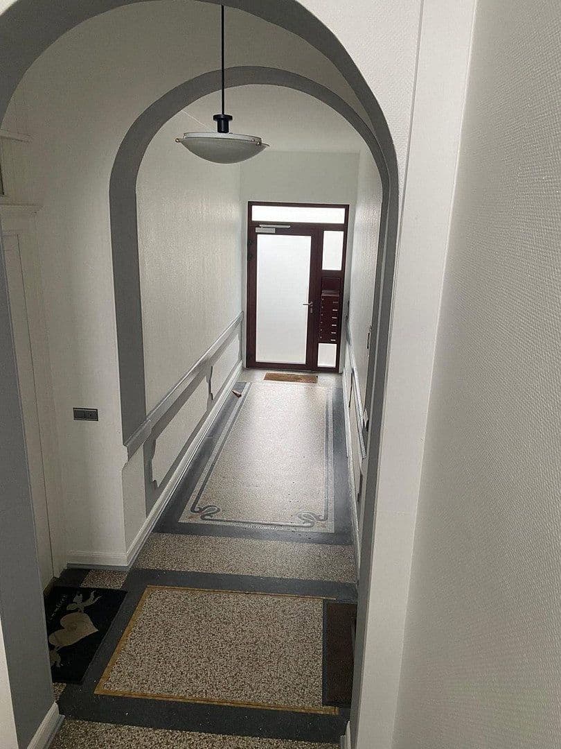 Prodej domu 523 m², pozemek 669 m², Solingen, Severní Porýní-Vestfálsko Prodej domu 523 m², pozemek 669 m², Solingen, Severní Porýní-Vestfálsko