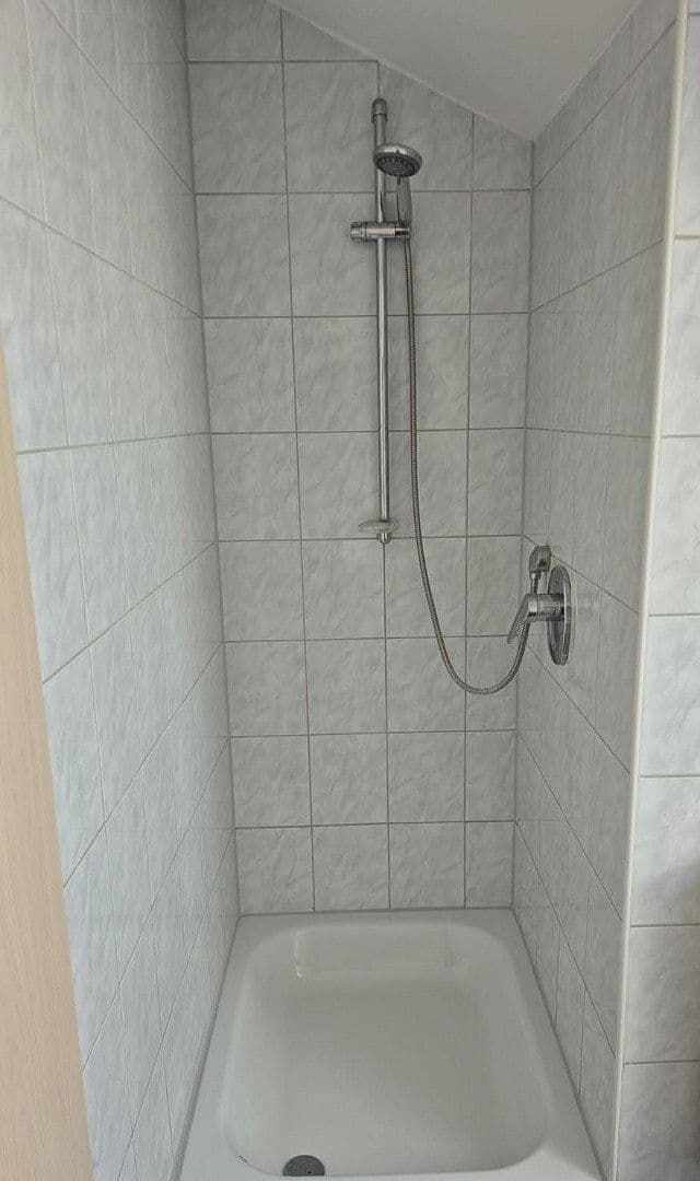 Pronájem bytu 1+1 36 m², Ludwig-Thoma-Str. 26, Sauerlach-Grafing, Bavorsko Pronájem bytu 1+1 36 m², Ludwig-Thoma-Str. 26, Sauerlach-Grafing, Bavorsko