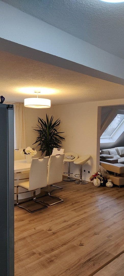 Prodej domu 260 m², pozemek 882 m², Trossingen, Bádensko-Württembersko Prodej domu 260 m², pozemek 882 m², Trossingen, Bádensko-Württembersko