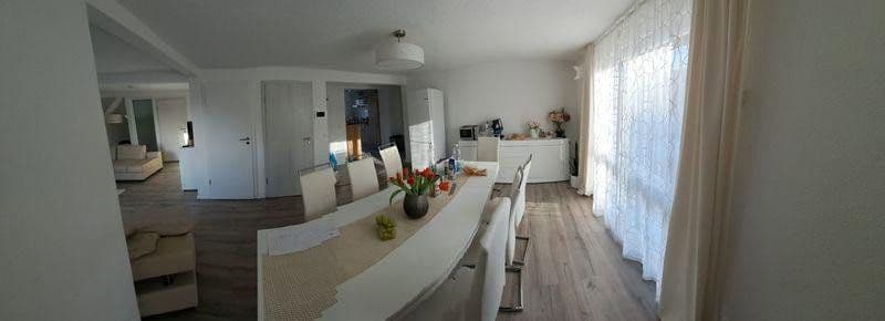 Prodej domu 260 m², pozemek 882 m², Trossingen, Bádensko-Württembersko Prodej domu 260 m², pozemek 882 m², Trossingen, Bádensko-Württembersko