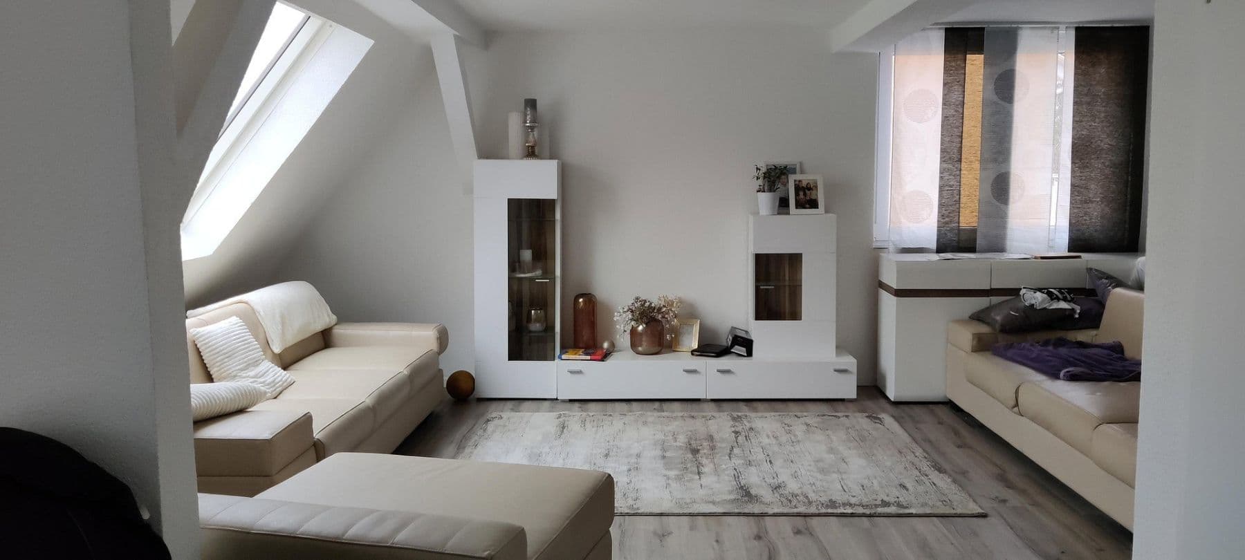 Prodej domu 260 m², pozemek 882 m², Trossingen, Bádensko-Württembersko Prodej domu 260 m², pozemek 882 m², Trossingen, Bádensko-Württembersko