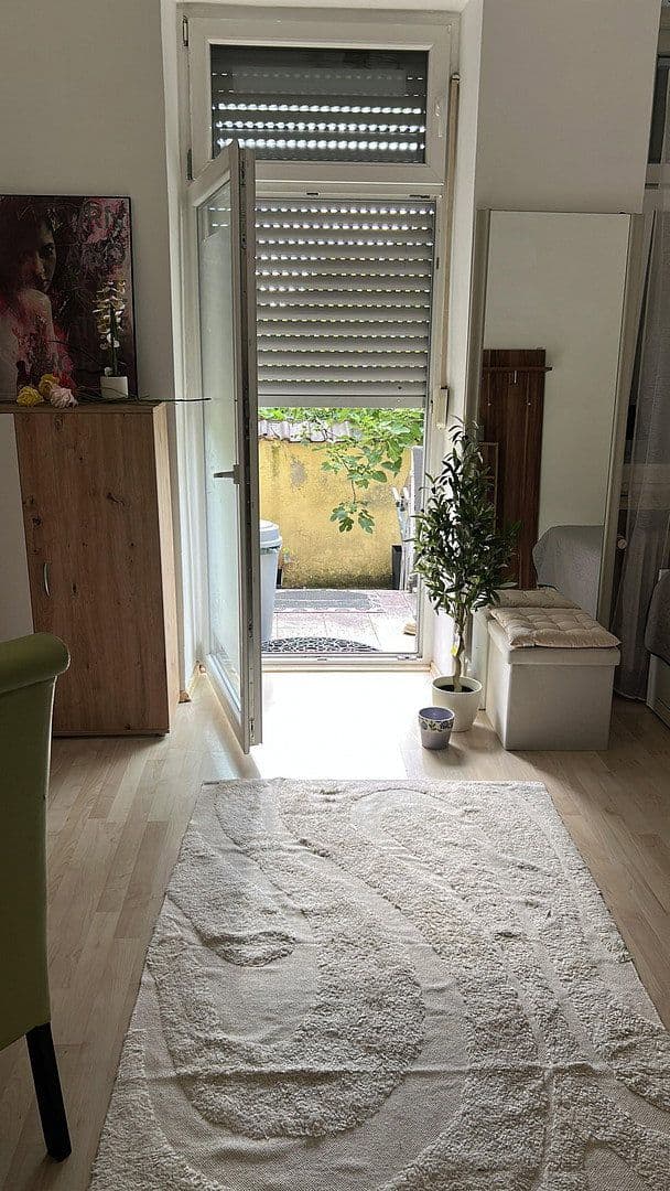 Pronájem bytu 1+kk 26 m², Heidelberg, Bádensko-Württembersko Pronájem bytu 1+kk 26 m², Heidelberg, Bádensko-Württembersko